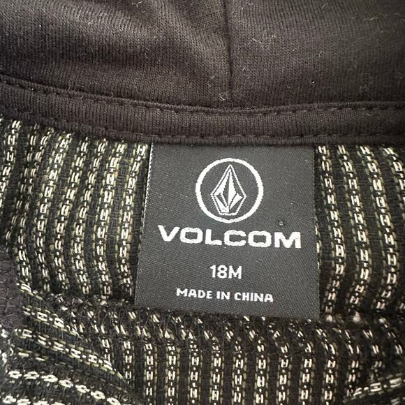 NWT Toddler Volcom Hooded Button Up Flannel size 18mo - Picture 4 of 9